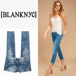 BLANKNYC SKINNY CLASSIQUE DISTRESSED LIGHT WASH CLASSIC DENIM JEANS **NWT**